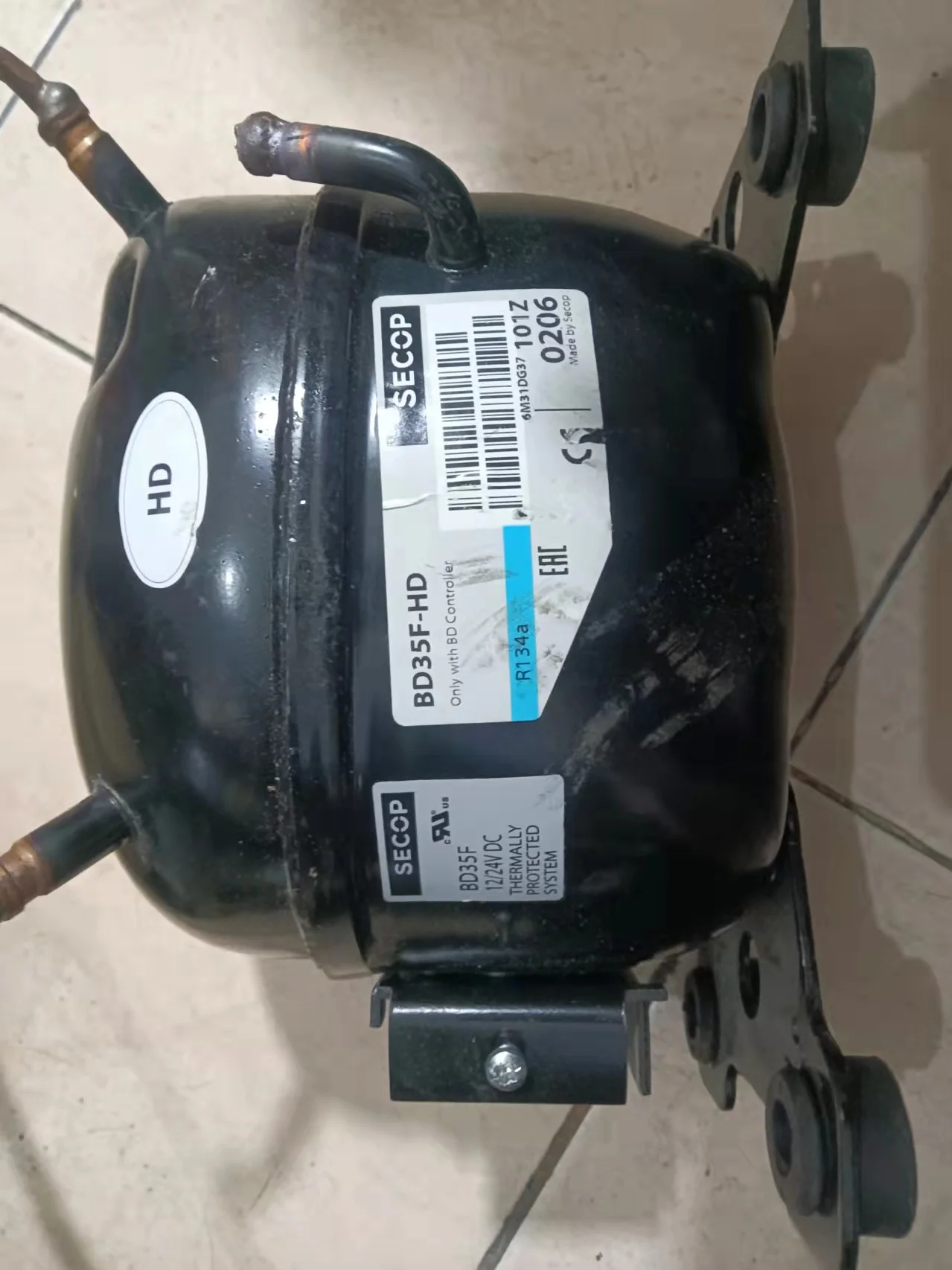 SECOP Danfoss DC12/24V DC Variable Frequency Compressor BD1.4F-VSD.2 BD35F-HD